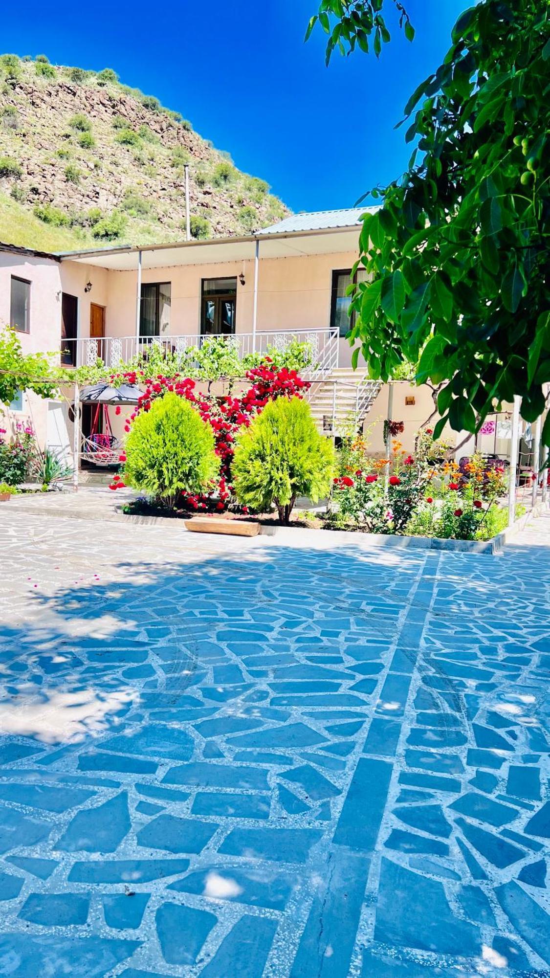 Guesthouse Mtkvari Nakalakevi المظهر الخارجي الصورة